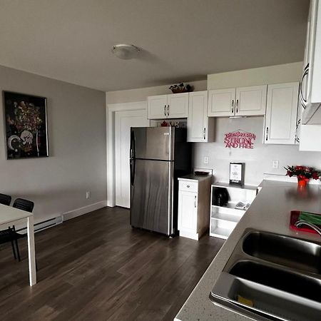 Kelowna New Lake View 2Bedrooms Close Big White Bagian luar foto